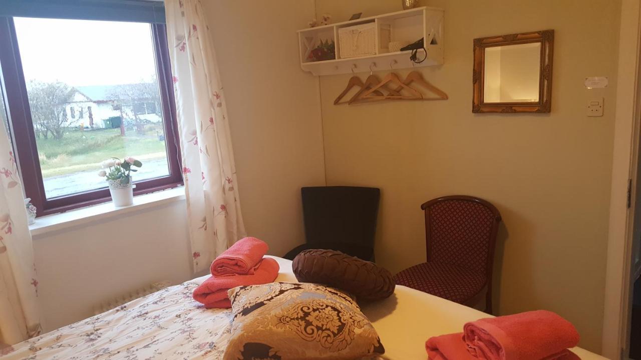 Guesthouse Hólmur Екстериор снимка