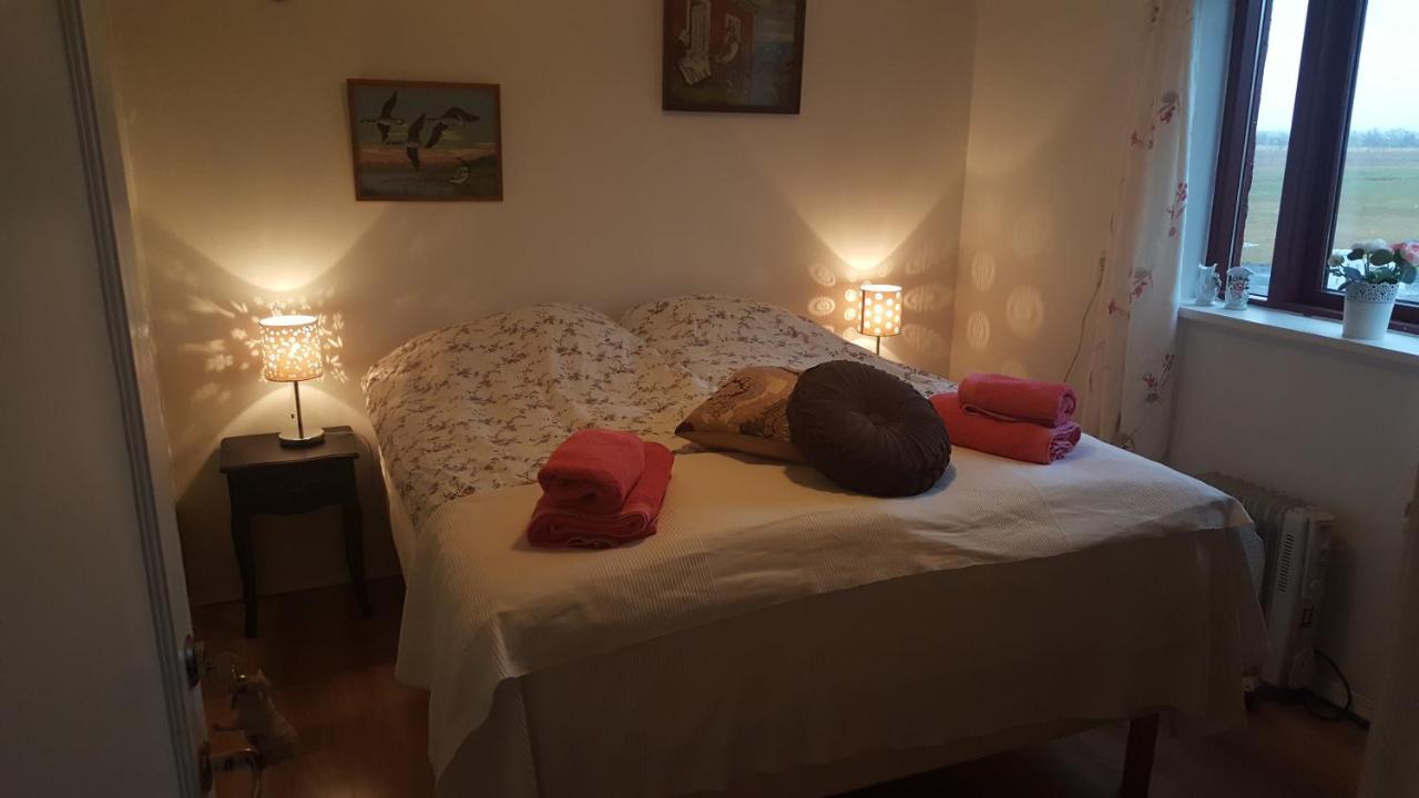 Guesthouse Hólmur Екстериор снимка