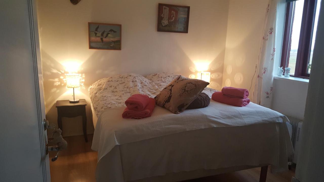 Guesthouse Hólmur Екстериор снимка