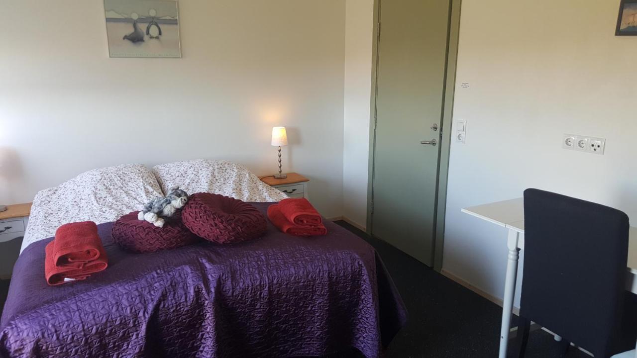 Guesthouse Hólmur Екстериор снимка