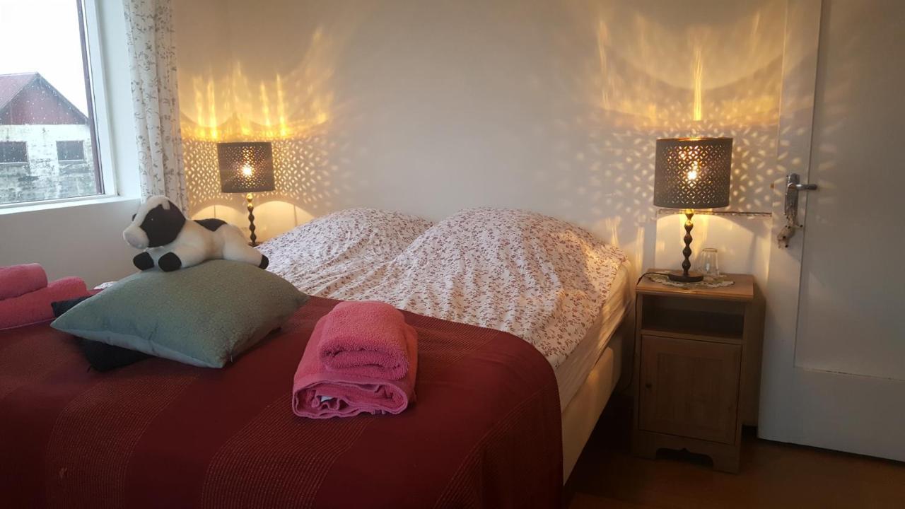 Guesthouse Hólmur Екстериор снимка